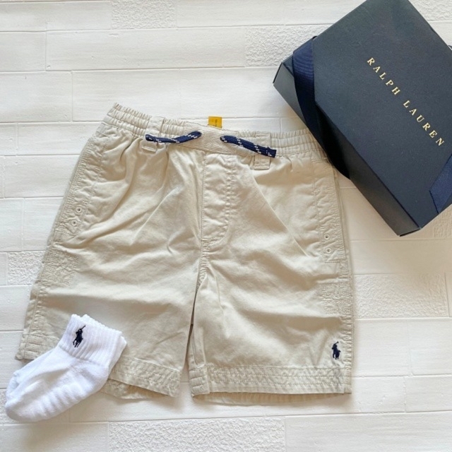 Ralph Lauren(ラルフローレン)の2点　7t130cm サンドベージュ　3t100cm黒 キッズ/ベビー/マタニティのキッズ服男の子用(90cm~)(パンツ/スパッツ)の商品写真