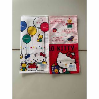 サンリオ(サンリオ)の”Hello Kitty”の新品ハンカチ2枚【昭和レトロ】(キャラクターグッズ)