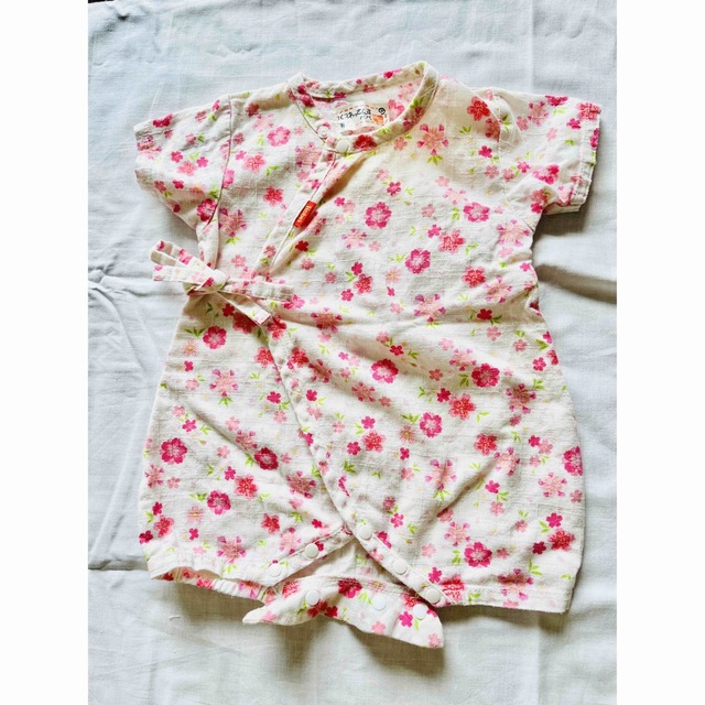 甚兵衛　50〜60 花柄 キッズ/ベビー/マタニティのベビー服(~85cm)(甚平/浴衣)の商品写真