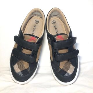 美品】バーバリー キッズスニーカー 16-16.5cm | unimac.az