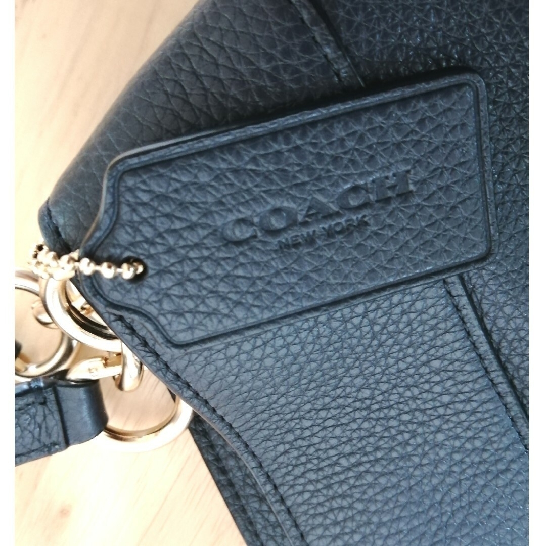 COACH(コーチ)のコーチ　美品　本革　ハンドバッグ　トート　ショルダーバッグ レディースのバッグ(ハンドバッグ)の商品写真