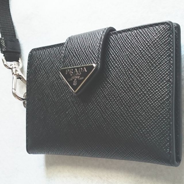 ●新品/正規品● PRADA サフィアーノレザーxレザー カードケース