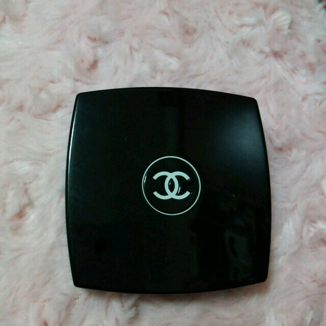 CHANEL(シャネル)のシャネル コスメ/美容のベースメイク/化粧品(フェイスパウダー)の商品写真