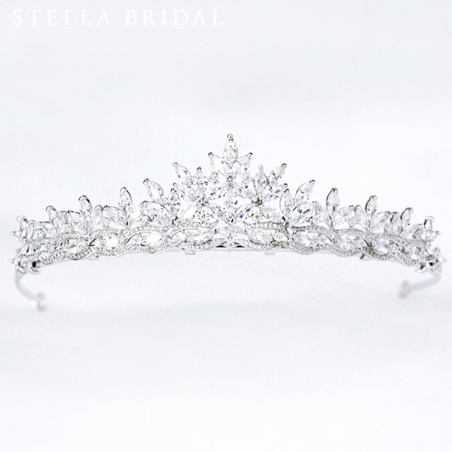 Stella Bridal ティアラ ハンドメイドのウェディング(ヘッドドレス/ドレス)の商品写真