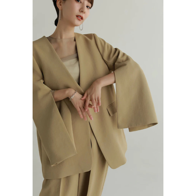 louren slit sleeve jacket