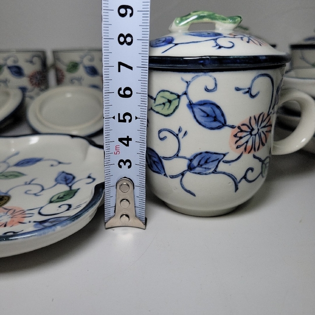 【新品】寿陶苑 寿苑 コーヒーカップ　5客 カップ&ソーサー 皿 唐草 紅茶