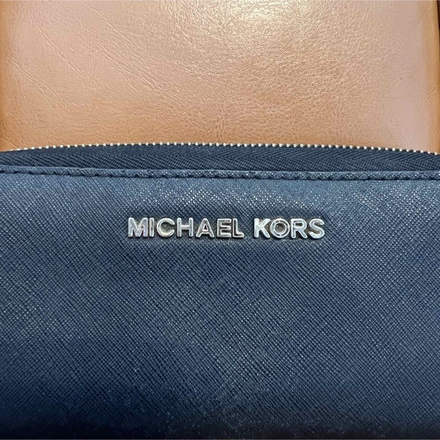 Michael Kors(マイケルコース)のMICHEAL KORS 長財布(ドル札) レディースのファッション小物(財布)の商品写真