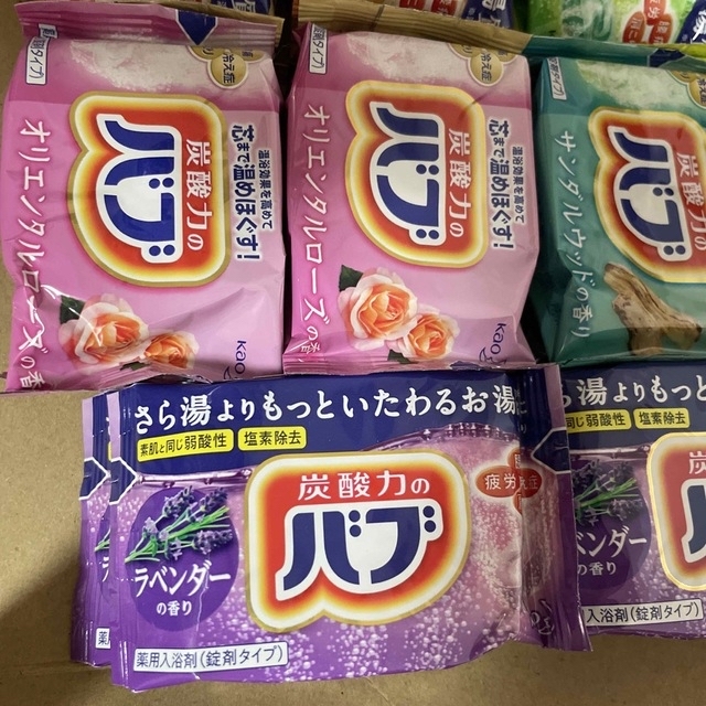 花王 炭酸力のバブ 入浴剤 花王 9種の香り 合計36錠の通販 by 気ままにshop 花王入浴剤 炭酸力のバブ 9種の香り 36錠