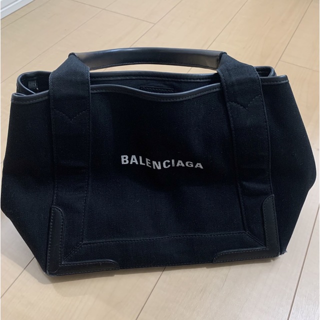 Balenciaga(バレンシアガ)のSTR様＊BALENCIAGA＊トートバッグ　カバスS  ブラック レディースのバッグ(トートバッグ)の商品写真