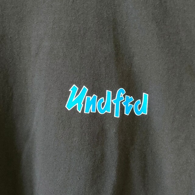 UNDEFEATED(アンディフィーテッド)のUNDEFEATED　Tシャツ　値下げ メンズのトップス(Tシャツ/カットソー(半袖/袖なし))の商品写真