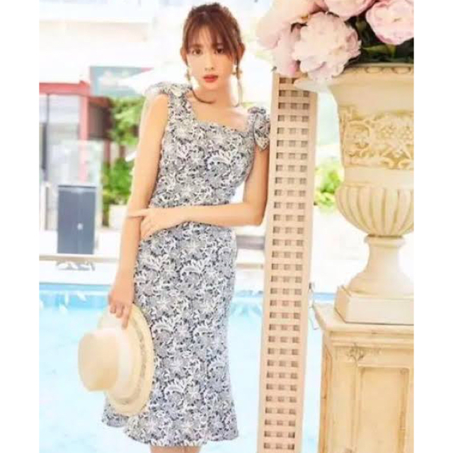 Mermaid Lace Midi Dress 【新品】herliptoひざ丈ワンピース