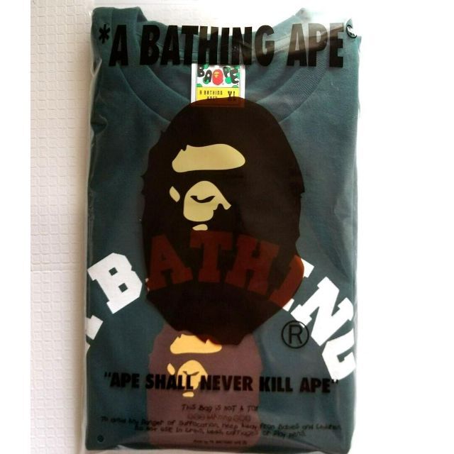 A BATHING APE(アベイシングエイプ)の未開封 XL A Bathing Ape Tシャツ  新色 グリーン 正規品 メンズのトップス(Tシャツ/カットソー(半袖/袖なし))の商品写真