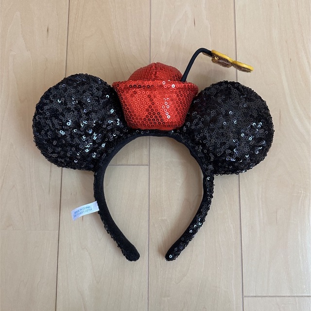 Disney(ディズニー)のディズニーカチューシャ　ミニーマウス エンタメ/ホビーのおもちゃ/ぬいぐるみ(キャラクターグッズ)の商品写真
