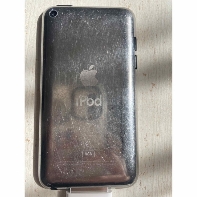 iPod touch(アイポッドタッチ)のiPod touch 4世代 スマホ/家電/カメラのオーディオ機器(ポータブルプレーヤー)の商品写真