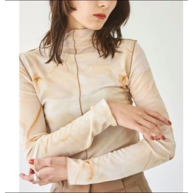 TODAYFUL(トゥデイフル)の【TODAYFUL】Marble Turtle Tops レディースのトップス(カットソー(長袖/七分))の商品写真