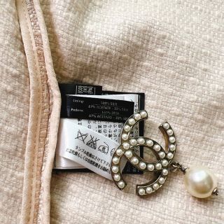 美品 サルバトーレフェラガモ チェーン ツイード ピンクベージュ ジャケット