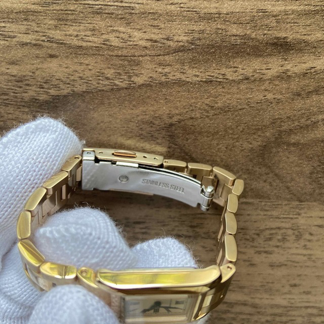 UNITED ARROWS(ユナイテッドアローズ)のユナイテッドアローズ　スクエアメタル腕時計 レディースのファッション小物(腕時計)の商品写真
