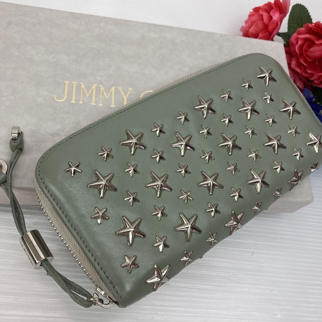 ✨美品✨大人気❤️JIMMY CHOO　エナメルスタッズ　長財布❤️