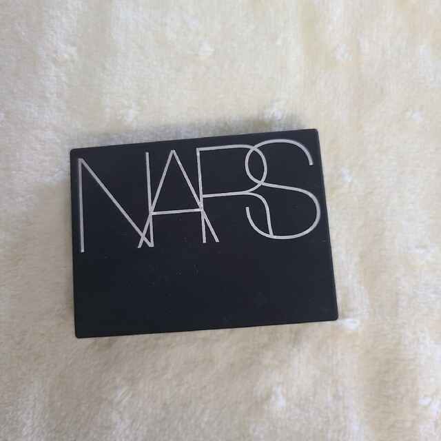 NARS(ナーズ)のNARS アイシャドウ 3917 コスメ/美容のベースメイク/化粧品(アイシャドウ)の商品写真