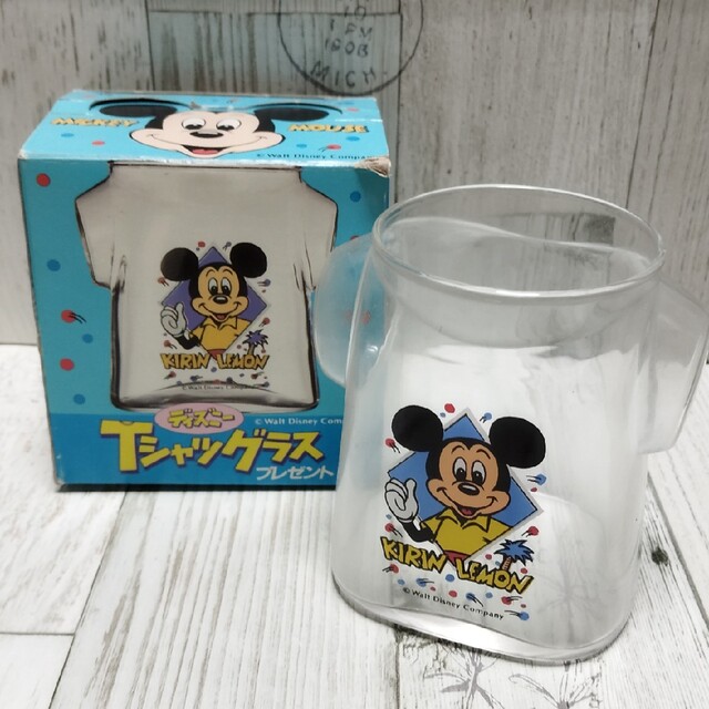 Disney(ディズニー)の昭和レトロ【ミッキーTシャツグラス】🥤 エンタメ/ホビーのおもちゃ/ぬいぐるみ(キャラクターグッズ)の商品写真