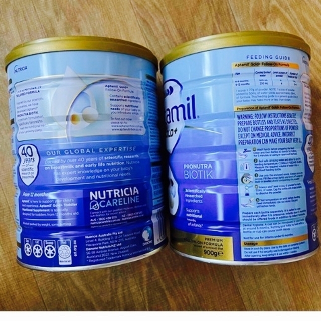 アプタミルGold+ 900g x2缶 ニュージーランド キッズ/ベビー/マタニティの授乳/お食事用品(その他)の商品写真