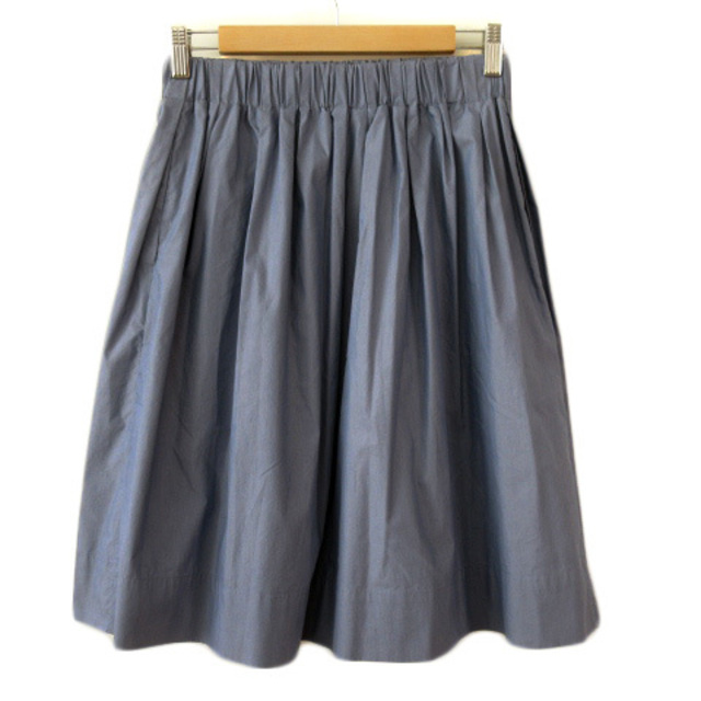 mjuka(ミューカ)のミューカ MJUKA スカート フレア タック F 青 ブルー レディースのスカート(ひざ丈スカート)の商品写真