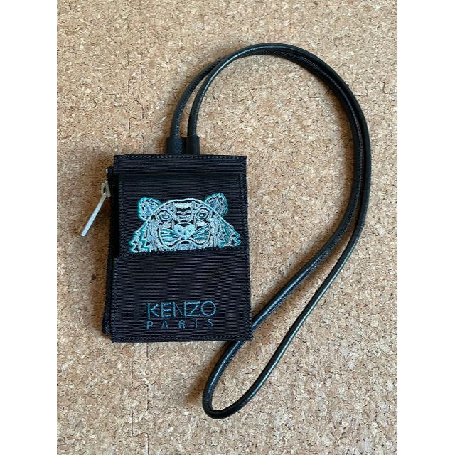 KENZO(ケンゾー)のKENZO タイガー刺繍ストラップカードホルダー メンズのファッション小物(コインケース/小銭入れ)の商品写真