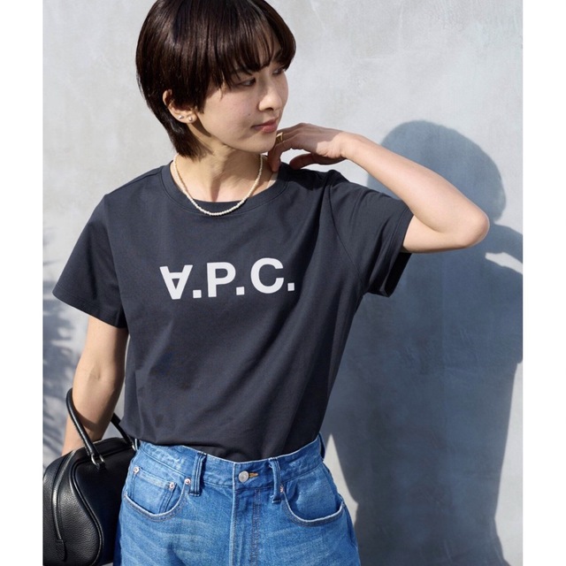 JOURNAL STANDARD(ジャーナルスタンダード)のm.s⭐︎様専用　2023 s/s   apc  アーペーセー　Tシャツ レディースのトップス(Tシャツ(半袖/袖なし))の商品写真