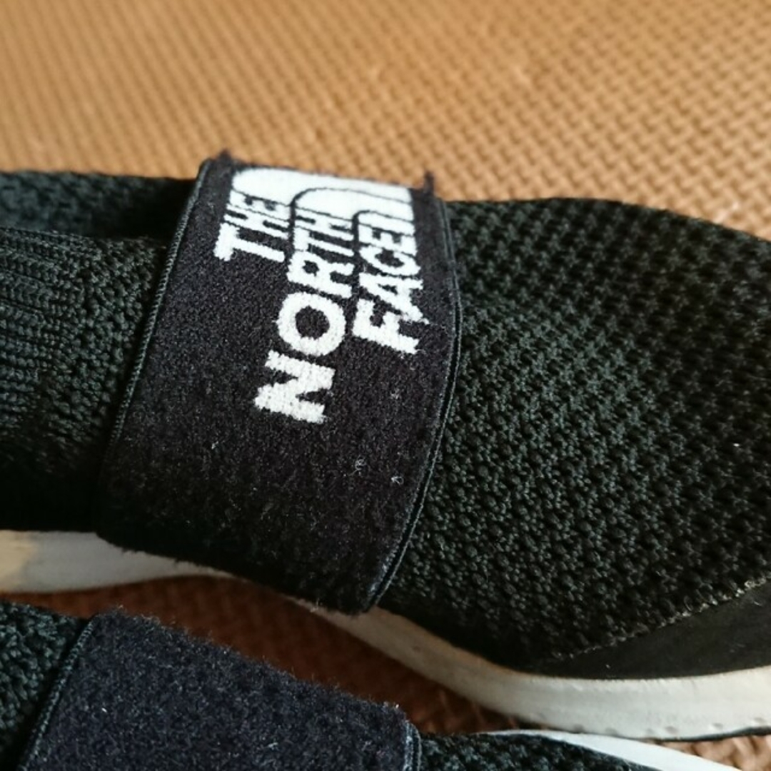 THE NORTH FACE(ザノースフェイス)のノースフェイス  スニーカー キッズ/ベビー/マタニティのキッズ靴/シューズ(15cm~)(アウトドアシューズ)の商品写真