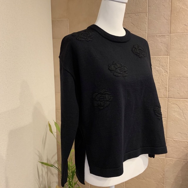INGEBORG   黒厚手綿セーター 2