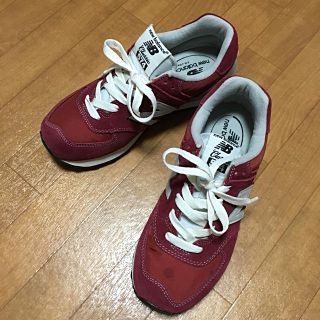 ニューバランス(New Balance)のニューバランス スニーカー 赤(スニーカー)