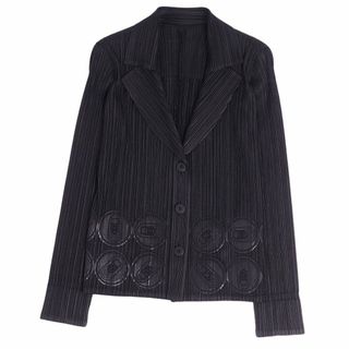 プリーツプリーズイッセイミヤケ(PLEATS PLEASE ISSEY MIYAKE)の美品 プリーツプリーズ イッセイミヤケ PLEATS PLEASE ジャケット テーラード 缶プルタブ型押し プリーツ アウター レディース 3(L相当) ブラック(テーラードジャケット)