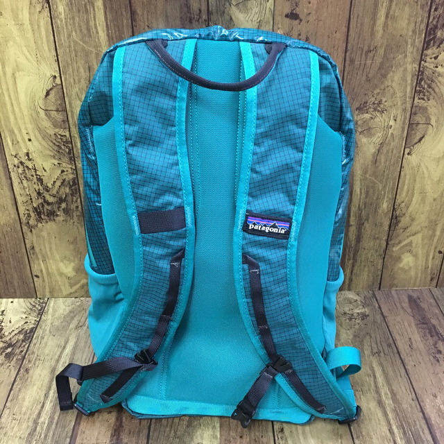 パタゴニア（patagonia）リュックサック（22L）