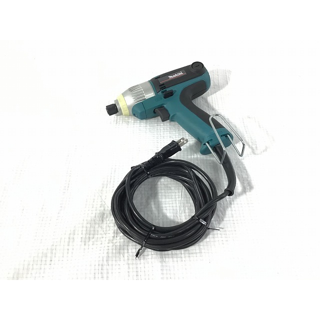 ☆比較的綺麗 2台セット☆makita マキタ 7型マルノコ 5807A(美品) インパクトドライバ 6954 電動工具 DIY 71443