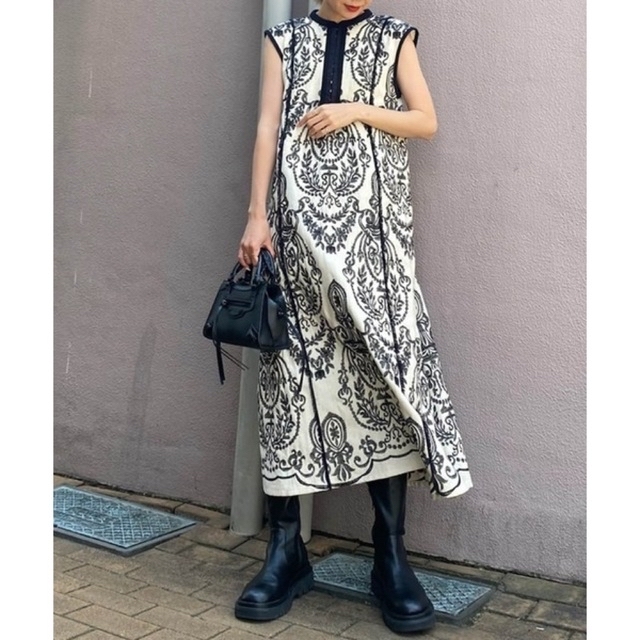 レディース値下げ【タグ有】DAMASK EMBROIDERY LINEN DRESS