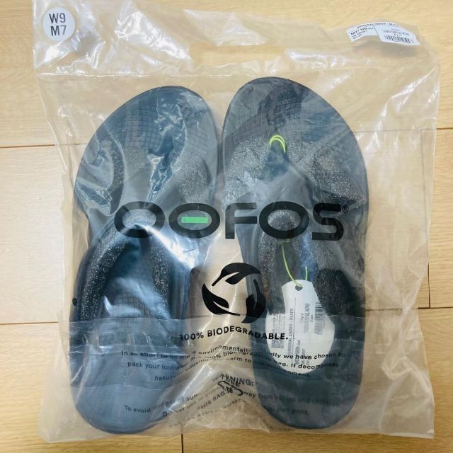 OOFOS(ウーフォス)の【新品未開封】OOFOS OOriginal 　M7 W9 26cm メンズの靴/シューズ(サンダル)の商品写真