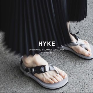 ハイク(HYKE)の【美品】HYKE × BEAUTIFUL SHOSE  ベアフットサンダル(サンダル)