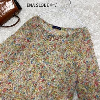 スローブイエナ(SLOBE IENA)のIENA SLOBE チュニック 総柄 イエロー系 日本製 良品(シャツ/ブラウス(長袖/七分))