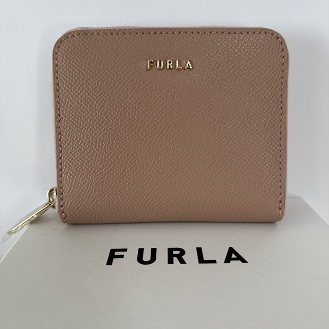 【新品 未使用】FURLA ジップアラウンド 折財布 ムーンストーン