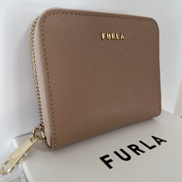 【新品 未使用】FURLA ジップアラウンド 折財布 ムーンストーン