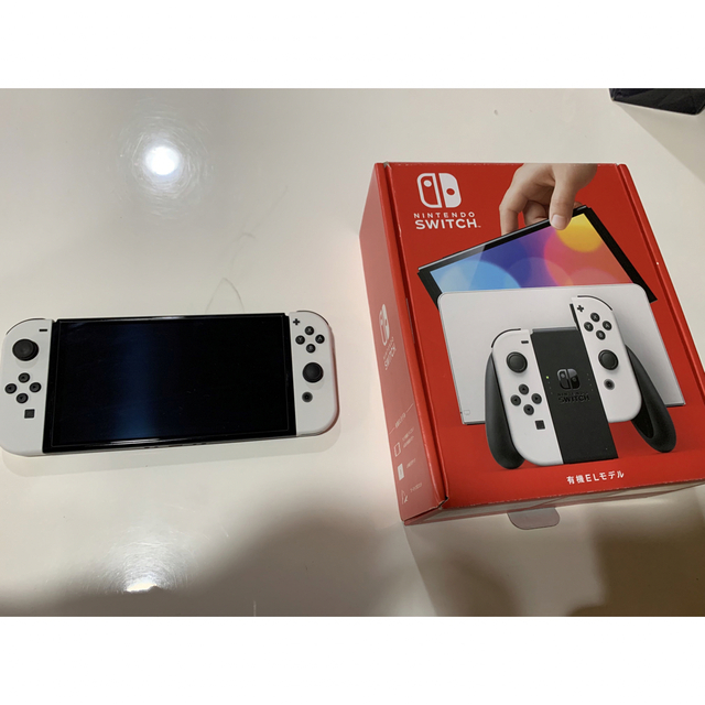美品　Nintendo Switch 有機ELモデル ホワイト 本体