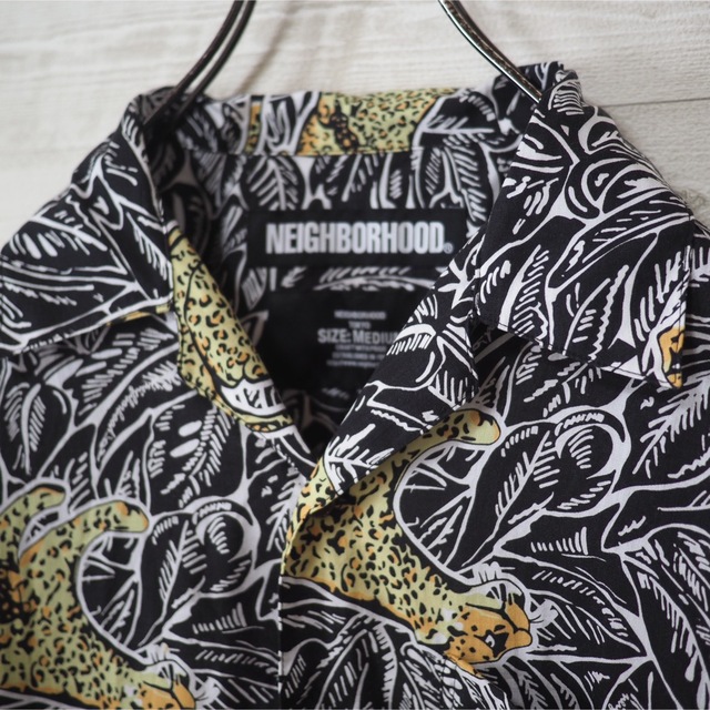 NEIGHBORHOOD(ネイバーフッド)のNEIGHBORHOOD Aloha.Panther LY-Shirt LS. メンズのトップス(シャツ)の商品写真