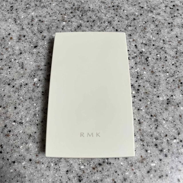 RMK  シルクフィットセッティングパウダー