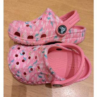 クロックス(crocs)のクロックス  キッズサイズ ユニコーン柄(サンダル)