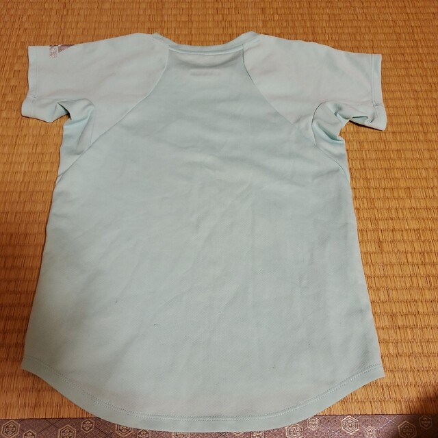 adidas(アディダス)のadidasTシャツ キッズ/ベビー/マタニティのキッズ服女の子用(90cm~)(Tシャツ/カットソー)の商品写真