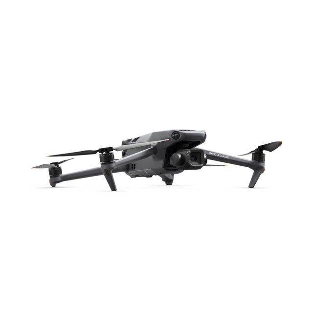 新品 DJI Mavic3 Classic(RC付属) 国内正規品 エンタメ/ホビーのおもちゃ/ぬいぐるみ(ホビーラジコン)の商品写真