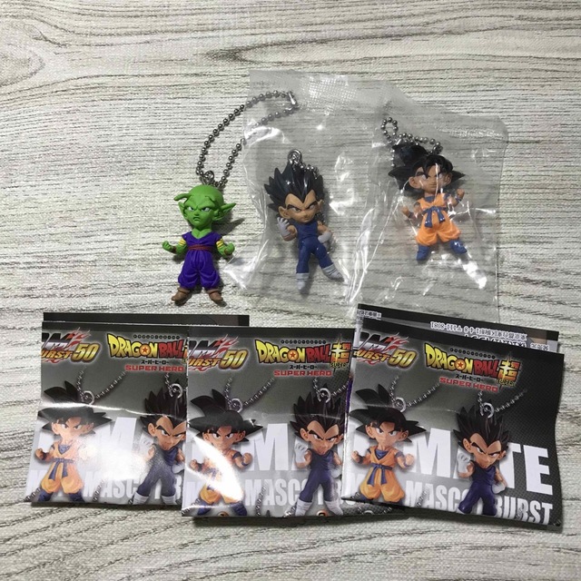 ドラゴンボール超 スーパーヒーロー ガチャガチャ 孫悟空 ベジータ ピッコロ | フリマアプリ ラクマ