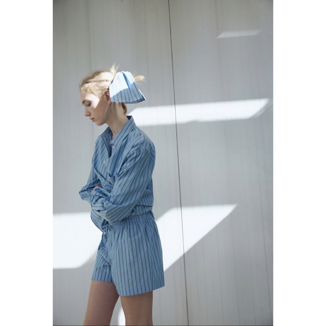 ZARA - 【完売商品】ZARA ストライプ柄オーバーサイズシャツ ストライプシャツ 空色の通販 by tam's shop|ザラならラクマ