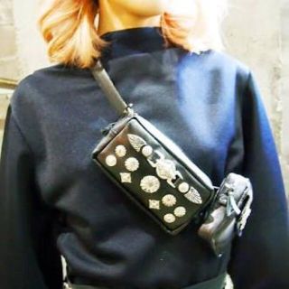 TOGA - toga ベルトバッグの通販 by POC!'s shop|トーガならラクマ