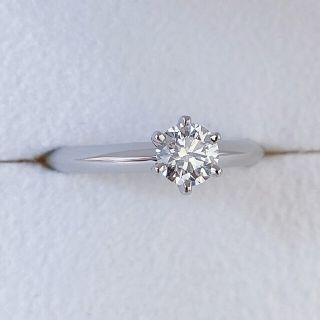 よろしくお願いしますティファニーダイヤモンドリング Pt950  0.22ct